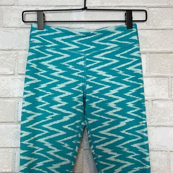 Lululemon Ivivva Ikat Print Leggings 12 - Picture 2 of 5